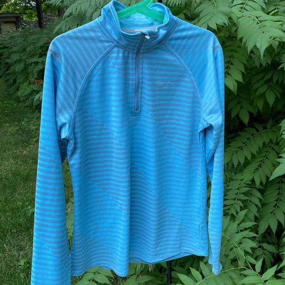 Nike, Girls Quarter Zip - light blue and silvery gray stripped. - Picture 2 of 4